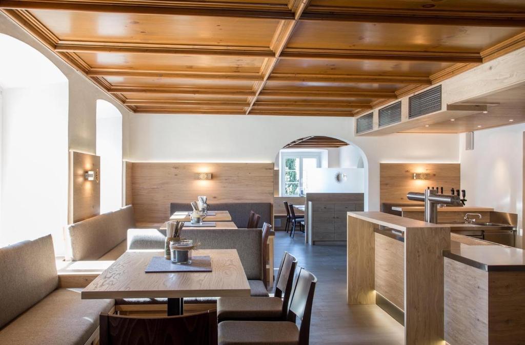 Gasthof Schloss-gasthof Sonne 3*